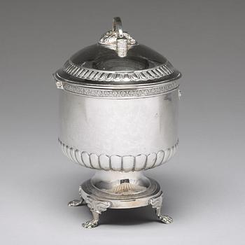 Anders Lundqvist, sockerskrin, silver, Stockholm 1826. Empire.