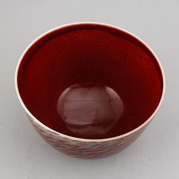 Inger Persson, a stoneware bowl, numbered 8983.