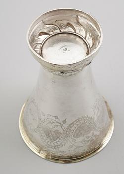 BÄGARE, silver, Johan Petter Ernander, Uppsala 1820. Vikt ca 410 gram.