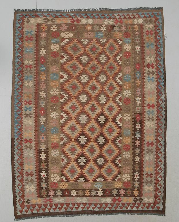 MATTA, Kelim. Ca 200 x 150 cm.