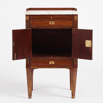 A late Gustavian mahogany-veneered chamberpot cupboard attributed to C D Fick (1776-1806).