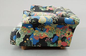 A Josef Frank 'Liljevalchs' sofa, Svenskt Tenn.