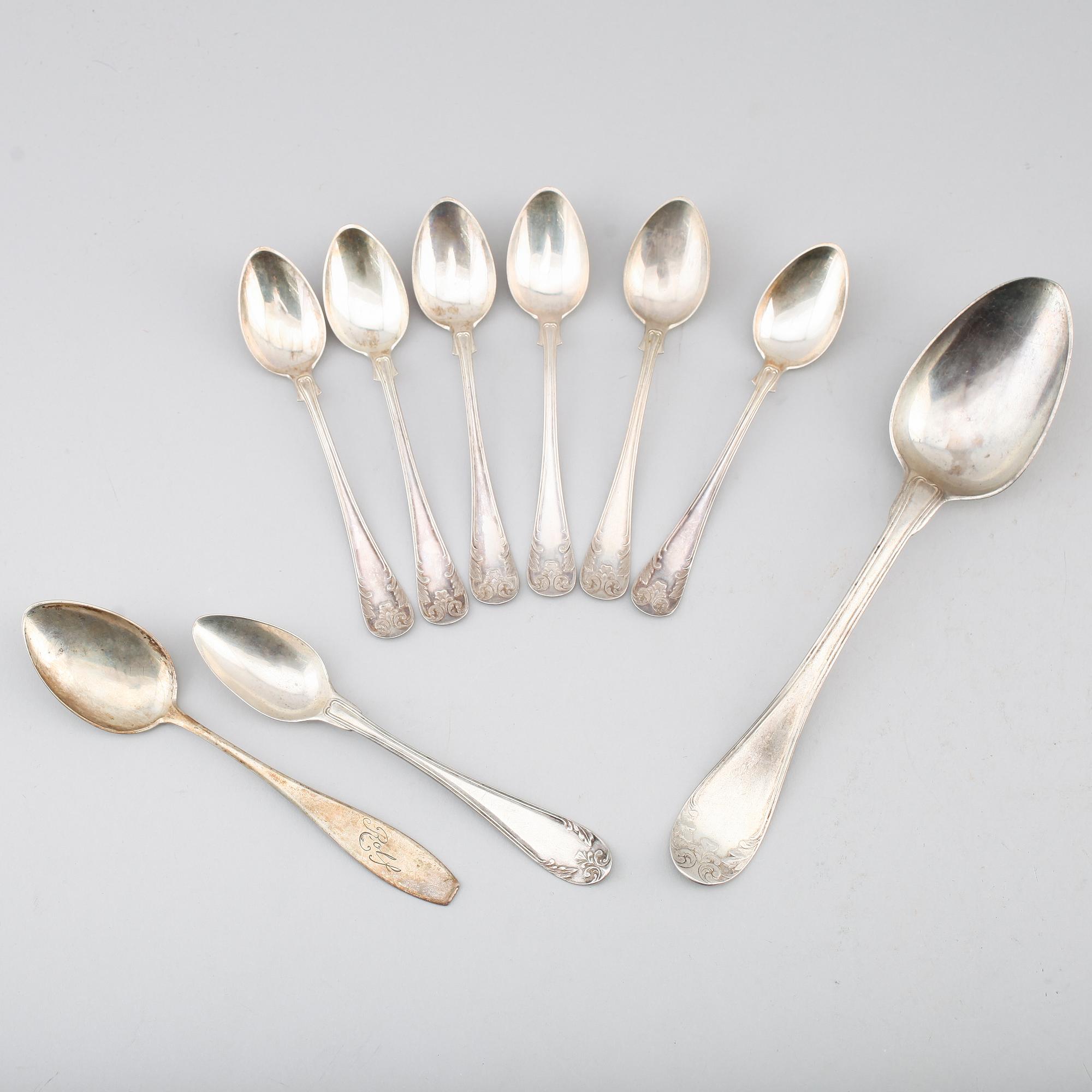 SKEDAR, 9 st, silver, 1900-talets första hälft. Total vikt ca 180 g.