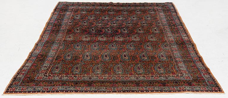 Carpet, semi-antique, Kerman, southern Persia, approx. 256 x 175.