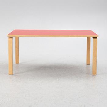 Alvar Aalto, a coffee table, Artek.