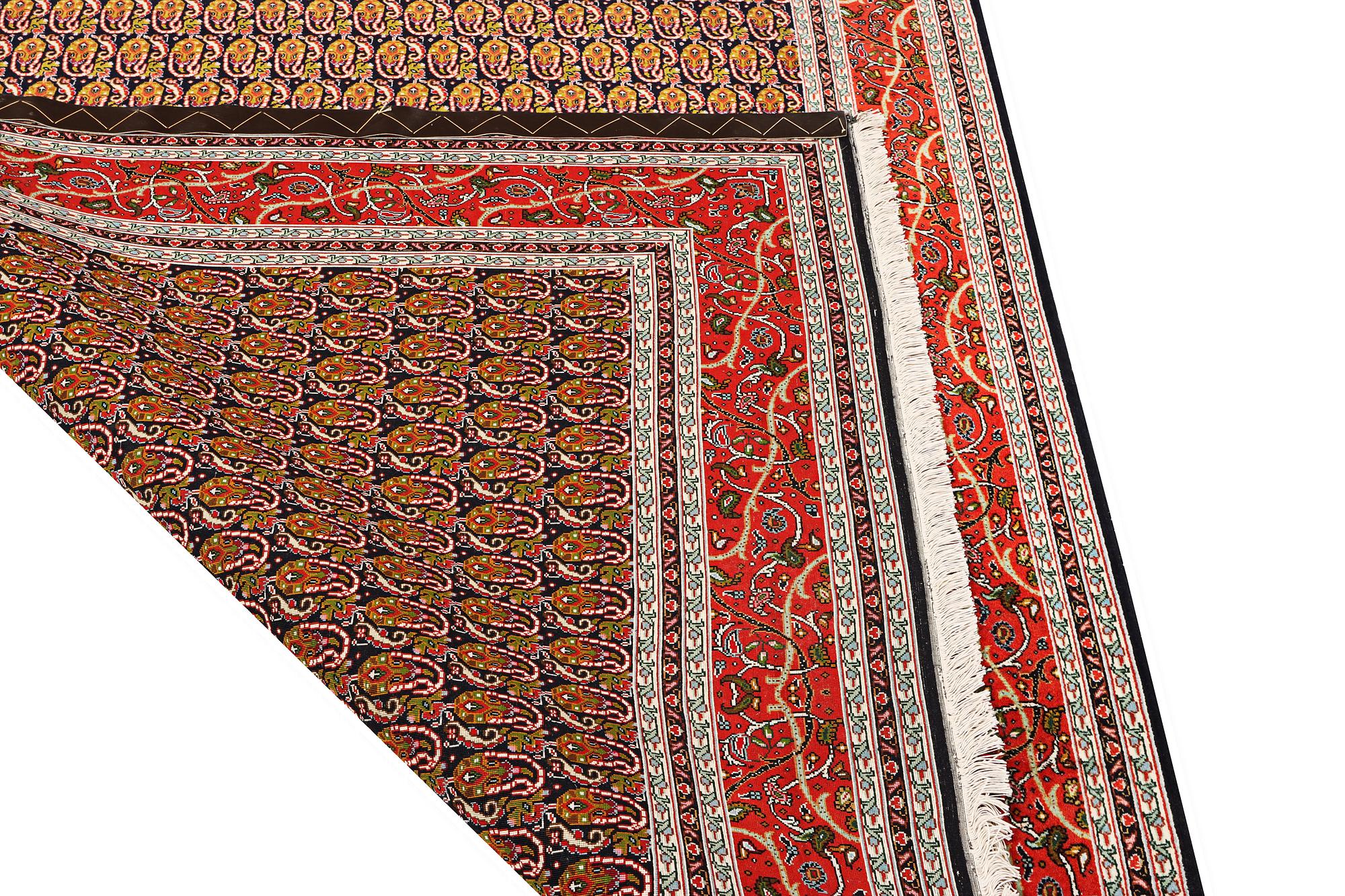 Matta, Täbris, 50 Raj, ca 195 x 152 cm.