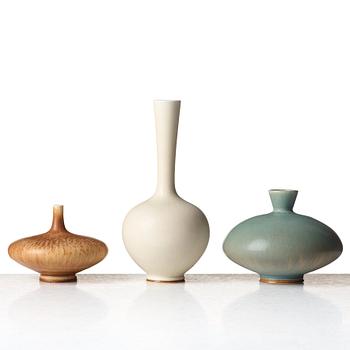 Berndt Friberg, a set of three stoneware vases, Gustavsberg studio, Sweden 1966-73.