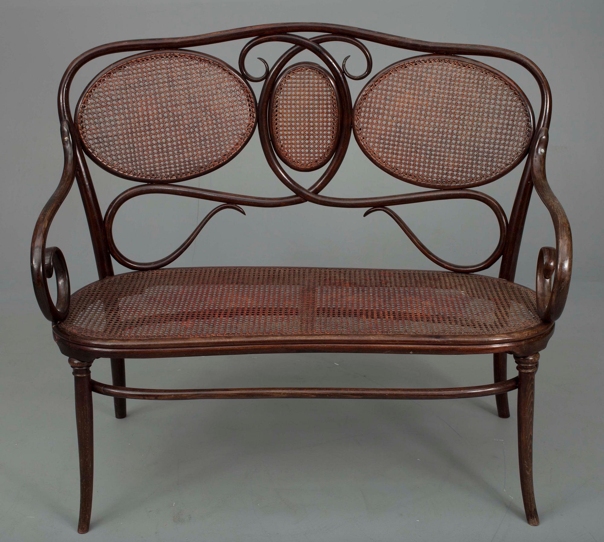 SOFFA, Jacob & Josef Kohn, sekelskiftet 1800/1900-tal.