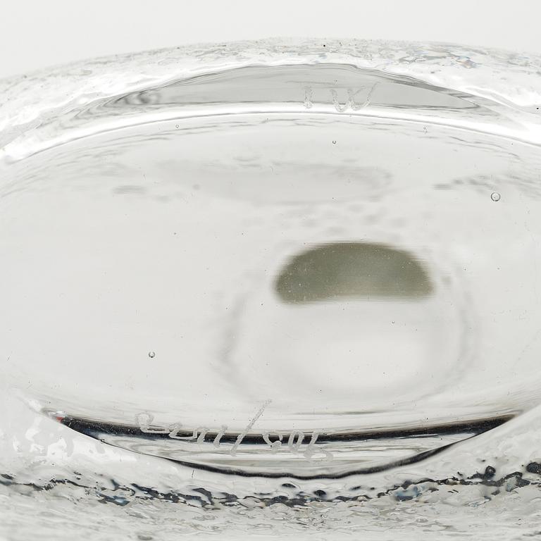 TAPIO WIRKKALA, COGNACSFLASKA OCH GLAS I SCHATULL, Tapio Wirkkala, sign. TW, 905/1000. Korken i silver, 1970.