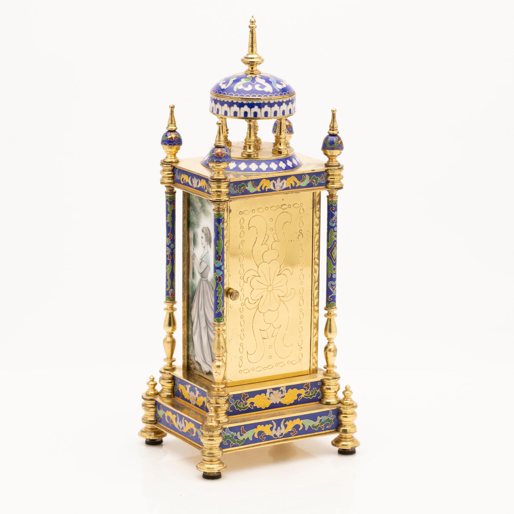 Table clock, second half of the 20th century.