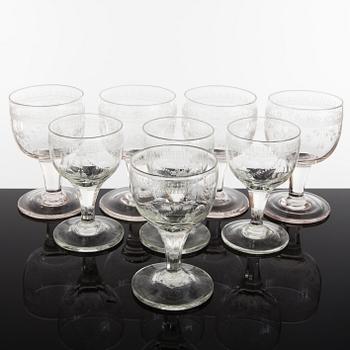 4+4 glasses, late gustavian, beginning of 19th century.