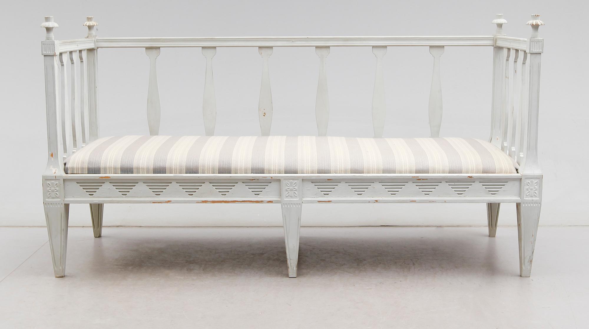 SOFFA, gustaviansk stil, 1900-talets första hälft.