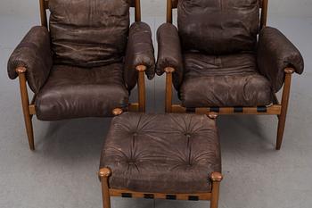 FÅTÖLJER, ett par med FOTPALL. Iremöbler, Skillingaryd.  1970-tal.