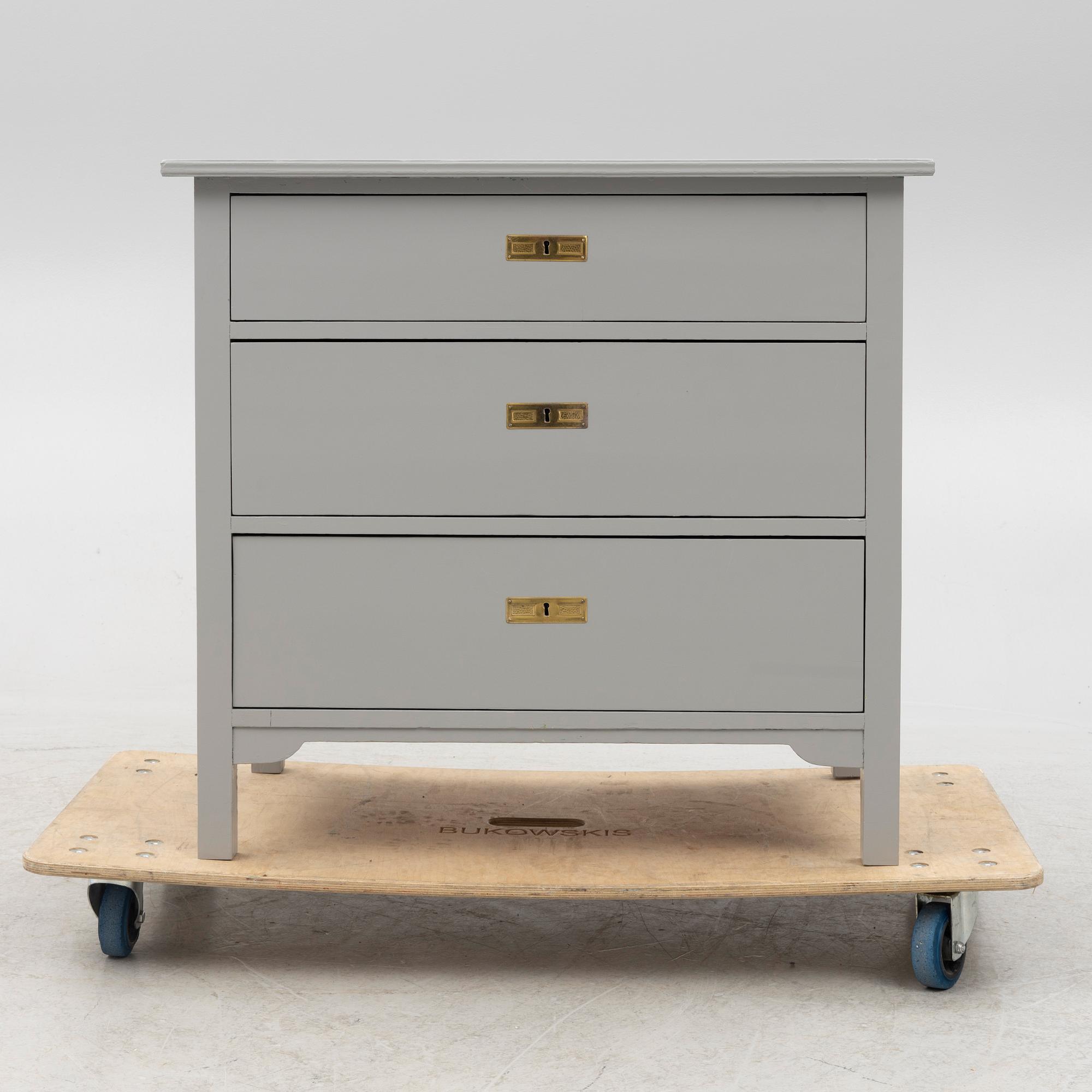 Bureau, first half of the 20th century.