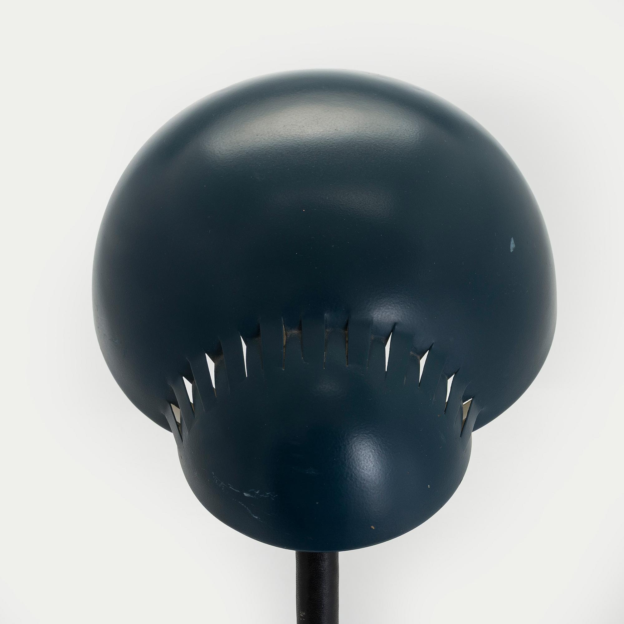 Alvar Aalto, bordslampa, modell A704, Valaistustyö.