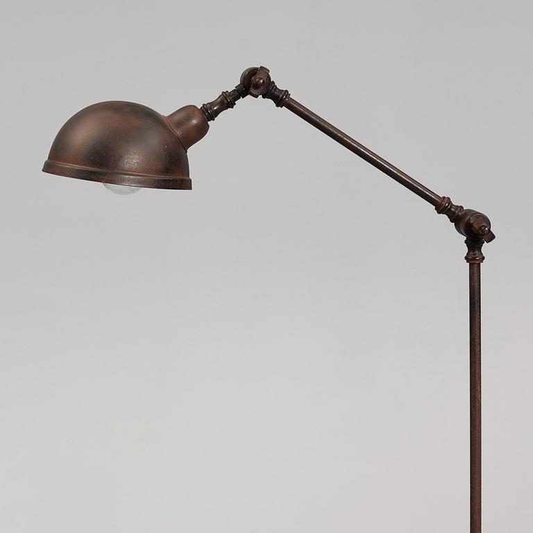 An industrial floor light, first half of the 20th century.