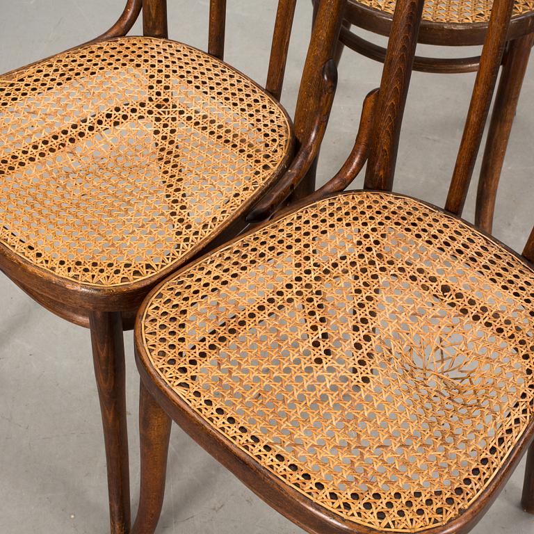 STOLAR, 4 st, bl a Thonet. 1900-talets första hälft.