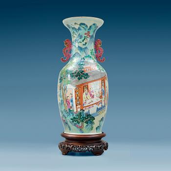 1796. A large famille rose Canton vase, late Qing dynasty.