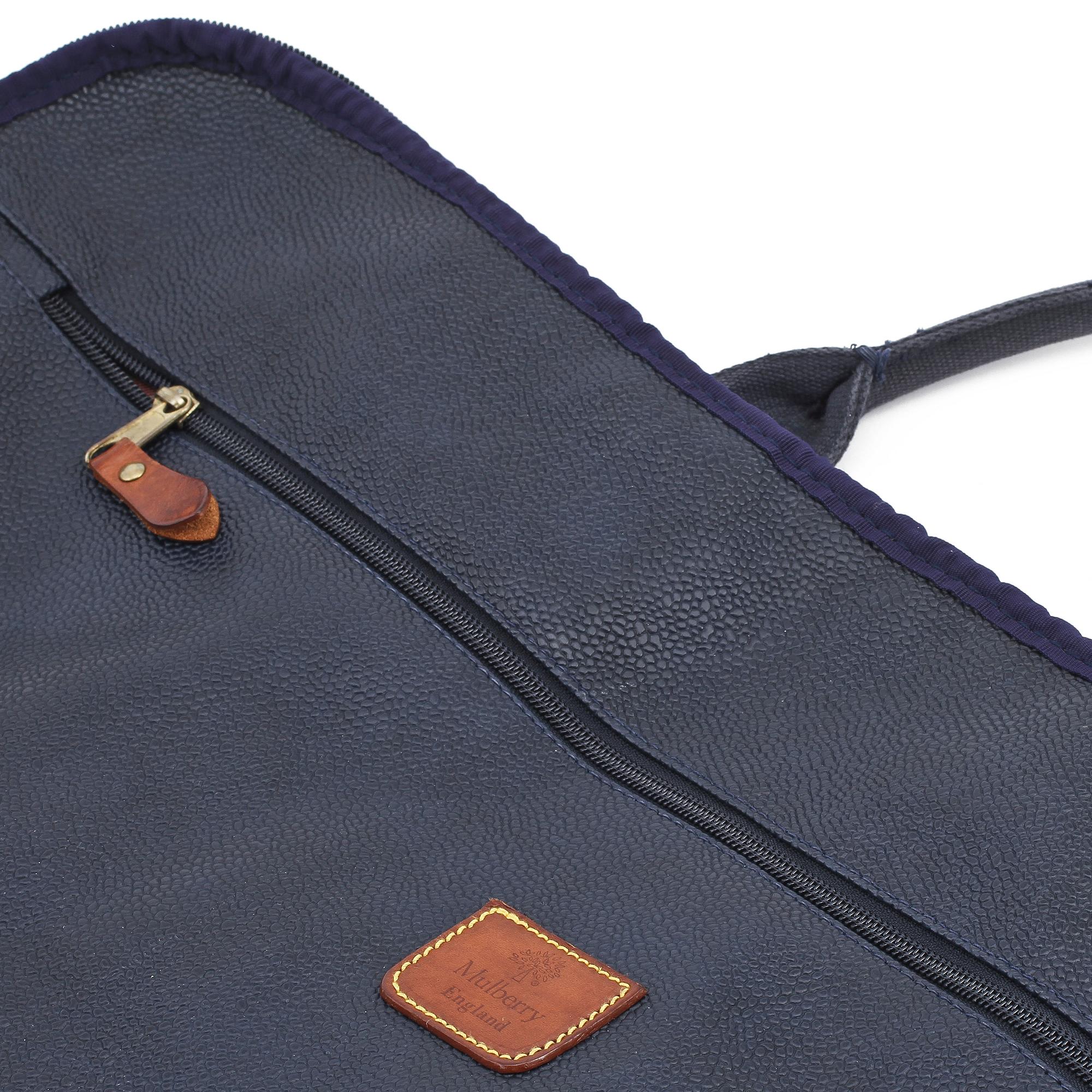 WEEKENDBAG samt NECESSÄR, Mulberry, 1900-talets fjärde kvartal.