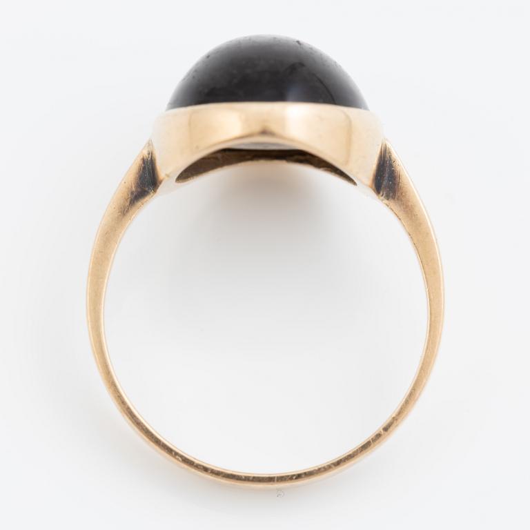 Ring 14K gold.