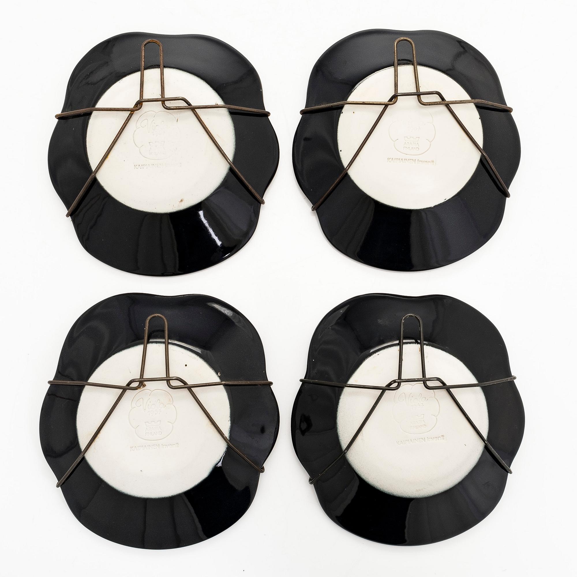 Birger Kaipiainen, Four ceramic dishes, stamped 'Viola 1967, Arabia Finland, Kaipiainen Invenit'.