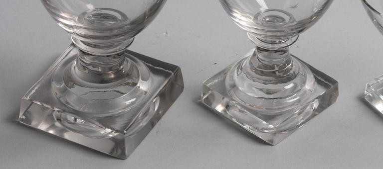 GLASSERVIS, 30 delar, empirestil, 1900-talets första hälft.