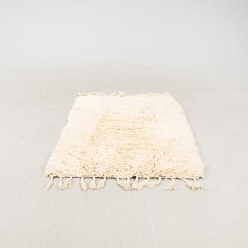A Konya Yatak carpet approx 214x125 cm.