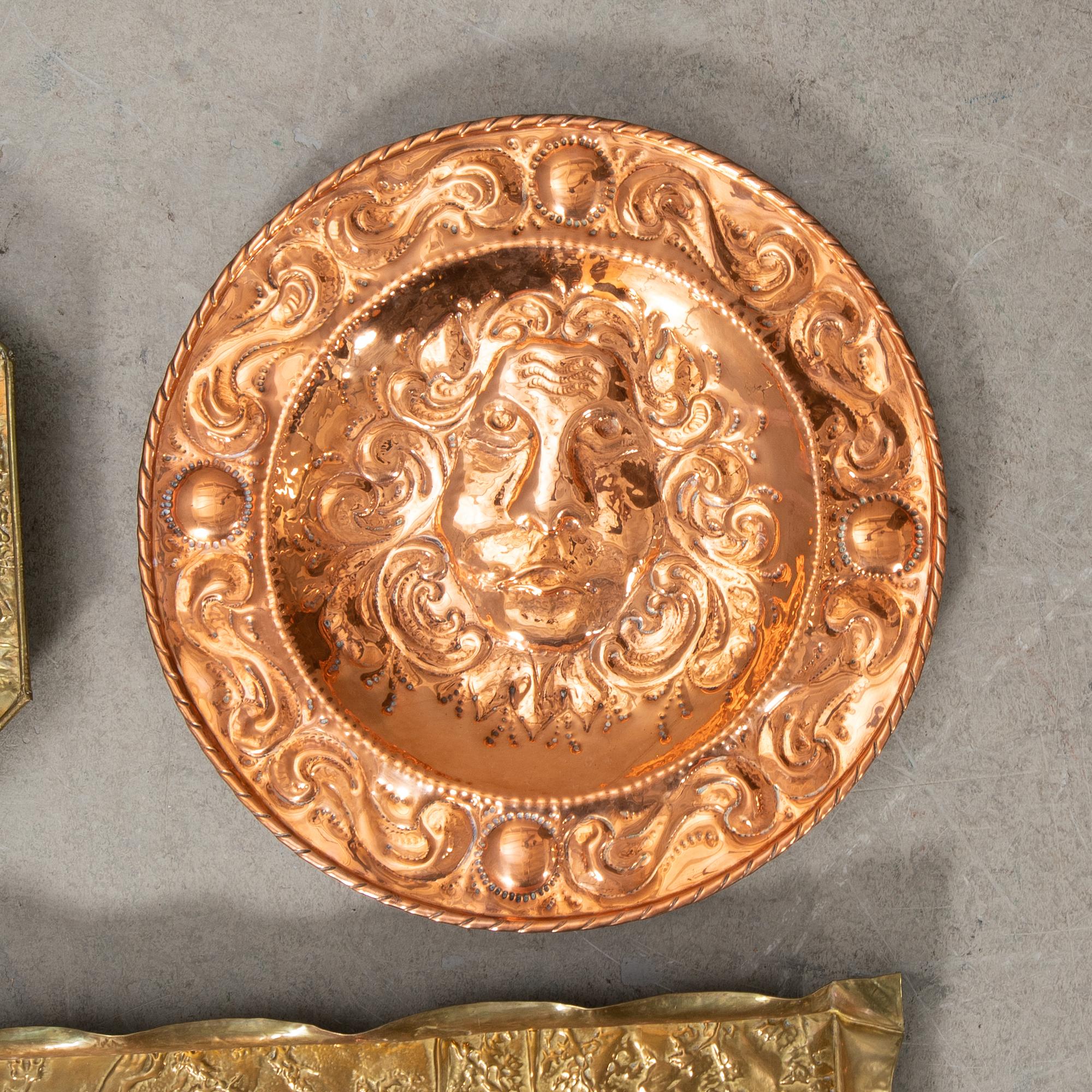 Wall plates 6 pcs Baroque/Renaissance style first half of the 20th century.