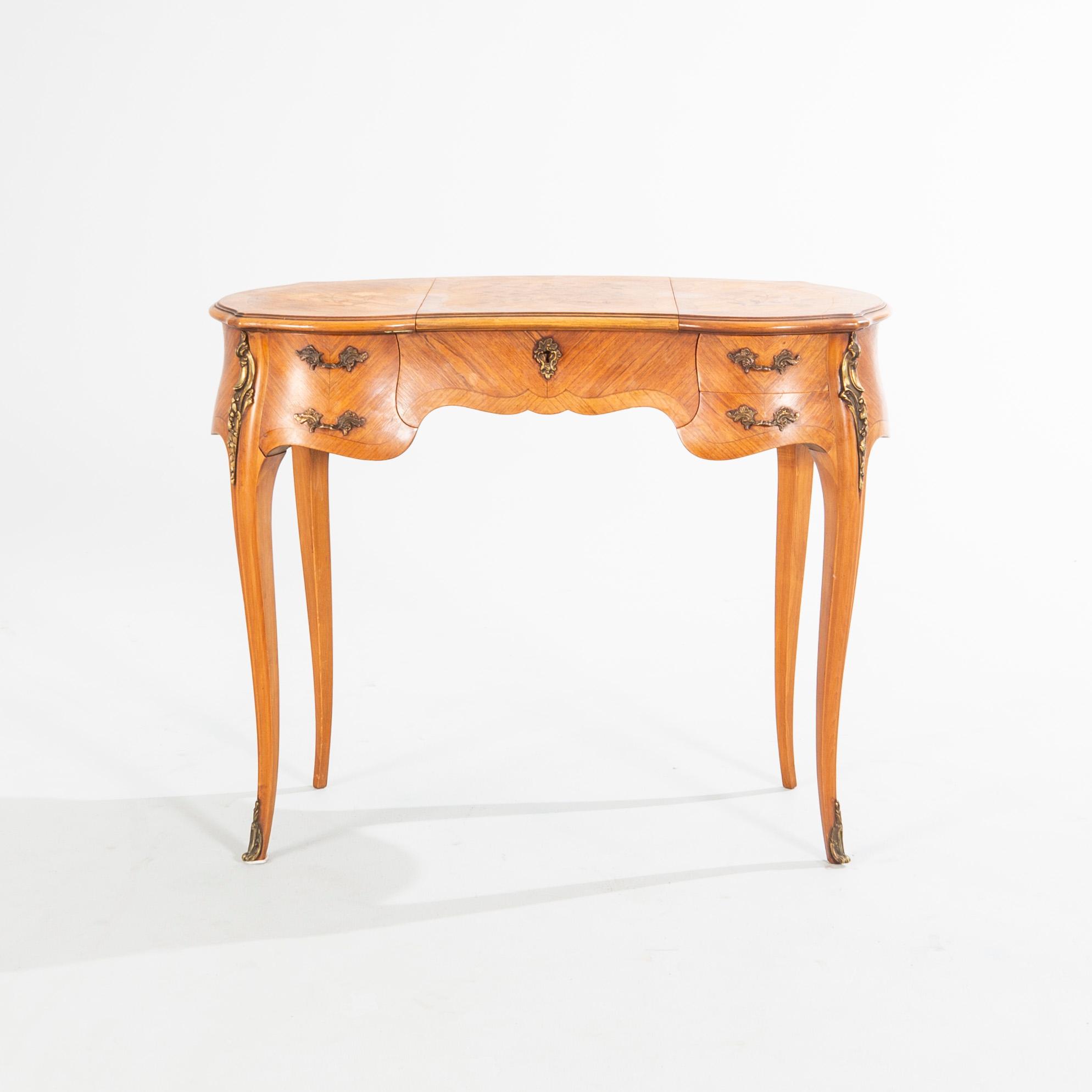 A Louis XV style dressing table mid 1900s.