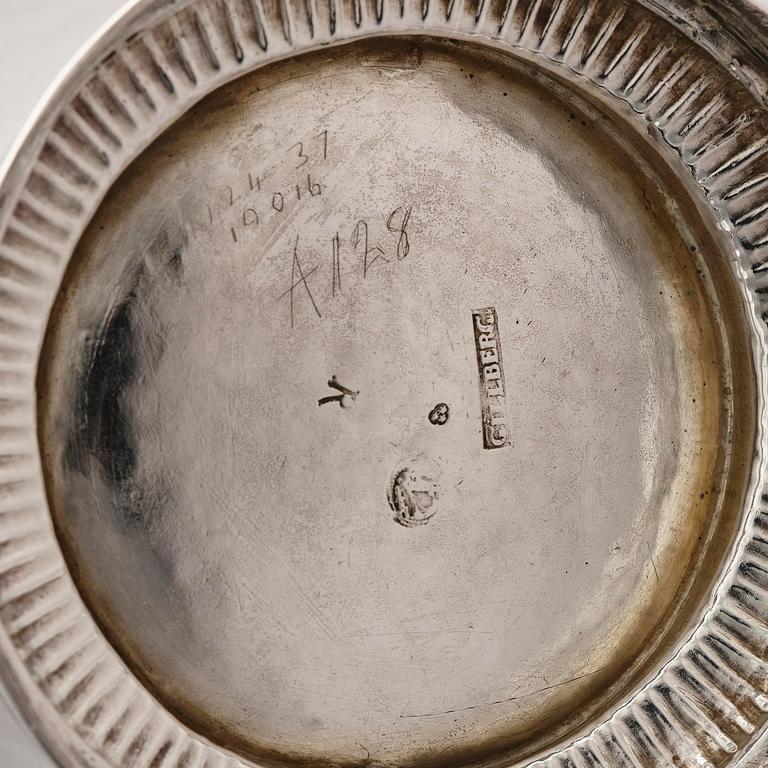 Petter Gillberg, a silver cup, Varberg 1775.