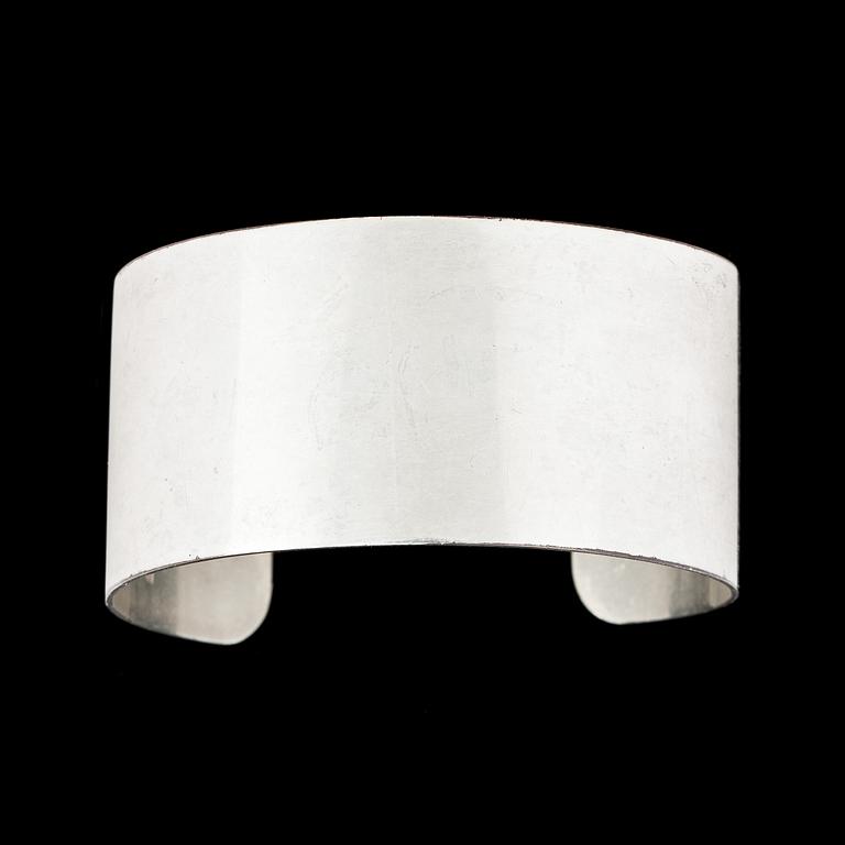 ARMRING, silver, Wiwen Nilsson, Lund, 1958, vikt ca 37g.