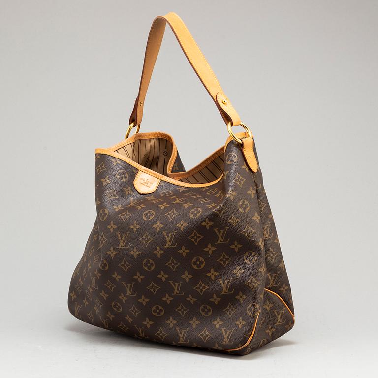LOUIS VUITTON, 'Delightful MM' bag.