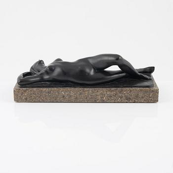 Jenny von Bary-Doussin, sculpture. Signed J.Doussin. Bronze, length (including stone base) 35 cm.