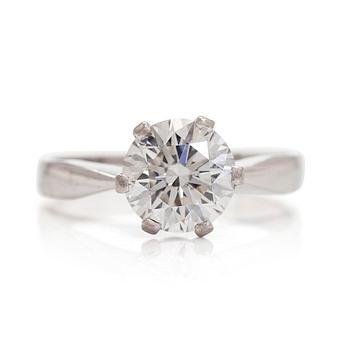 Ring, briljantslipad diamant, 14K vitguld, Kallion Korupaja, Helsingfors 2008.