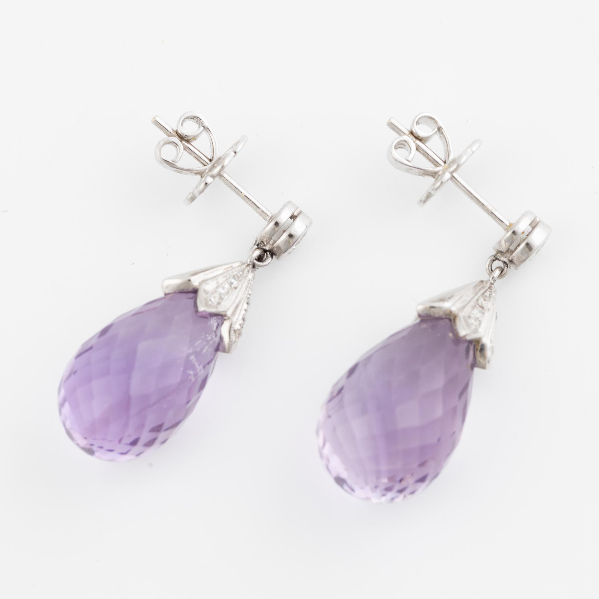 Earrings, 18K white gold with briolette-cut amethysts and brilliant-cut diamonds.