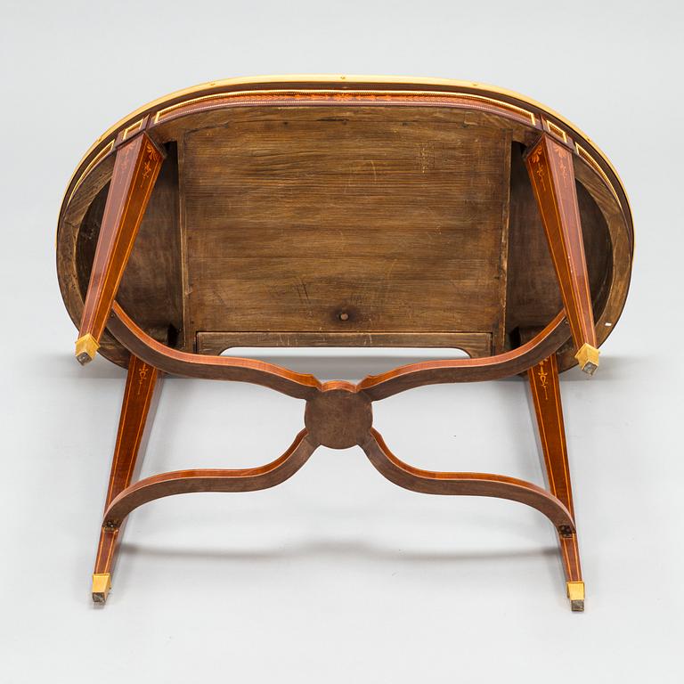 Bord, Directoire, omkring 1900.