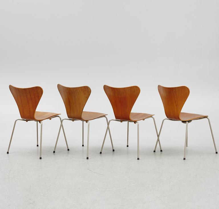 Arne Jacobsen, four 'Series 7' chairs, Fritz Hansen, Denmark, 1950's/60's.