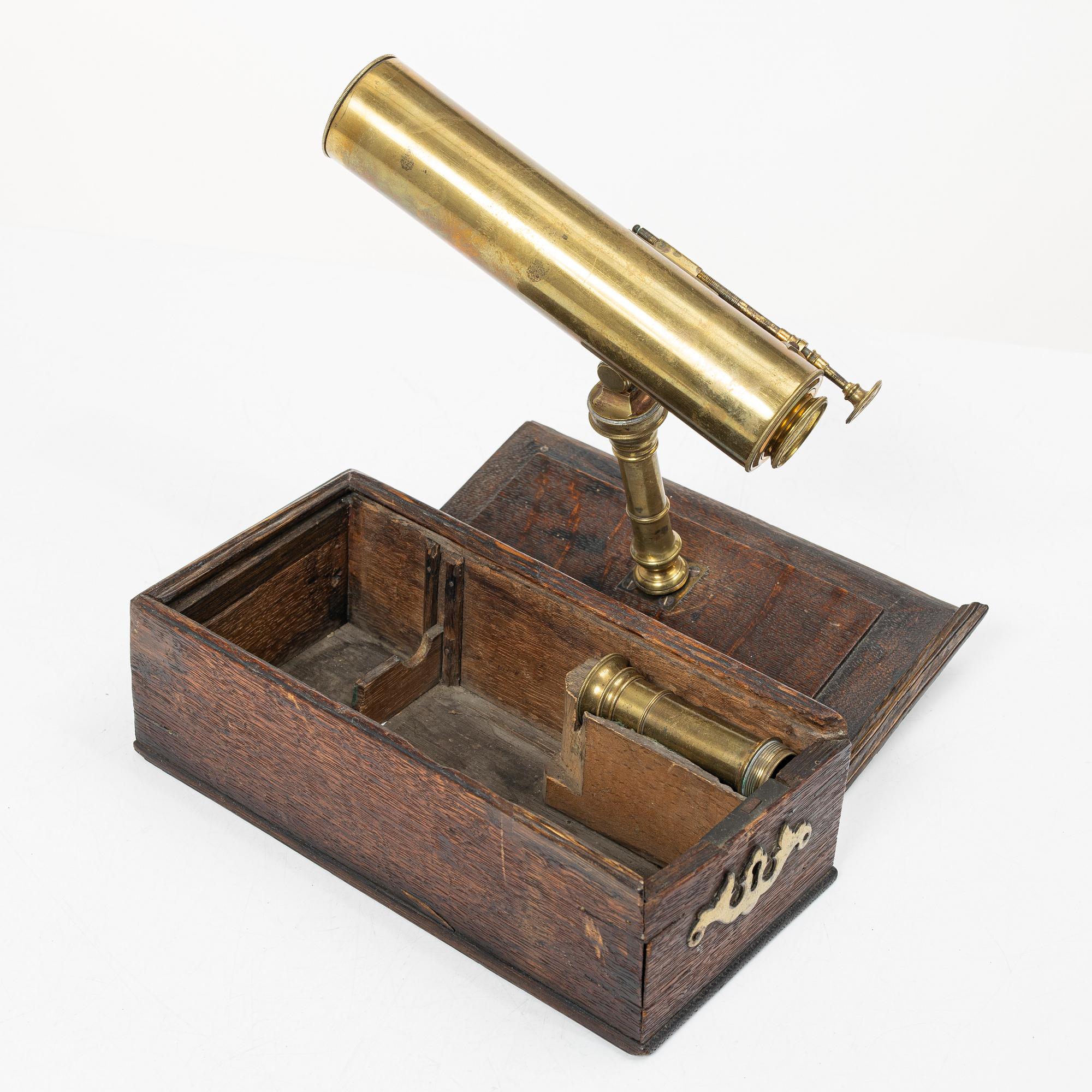 Mirror telescope, England, mid-18th century.