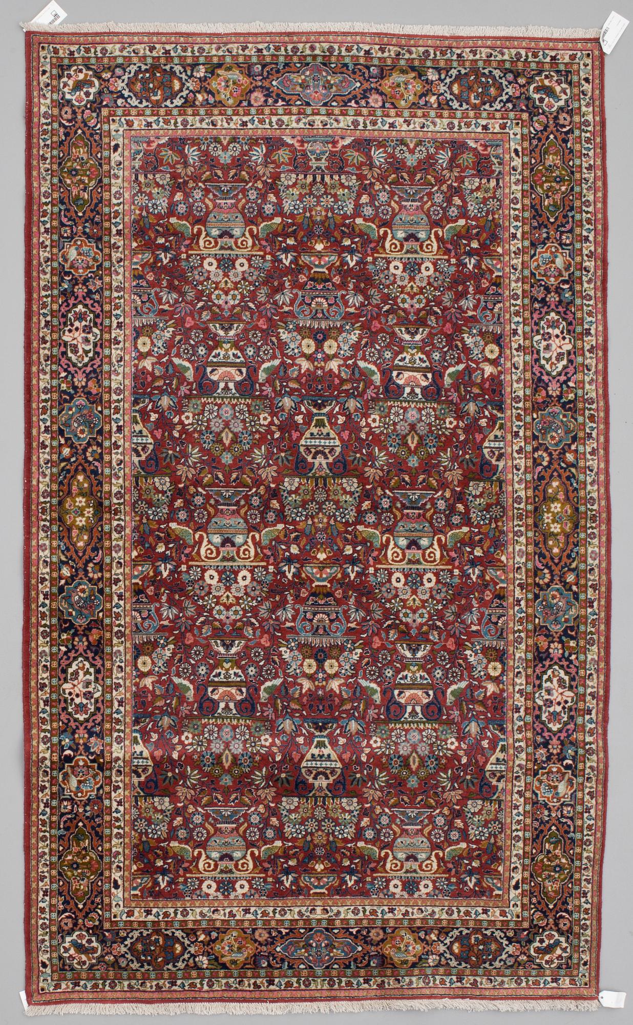 MATTA, orientalisk. Ca 210 x 128.