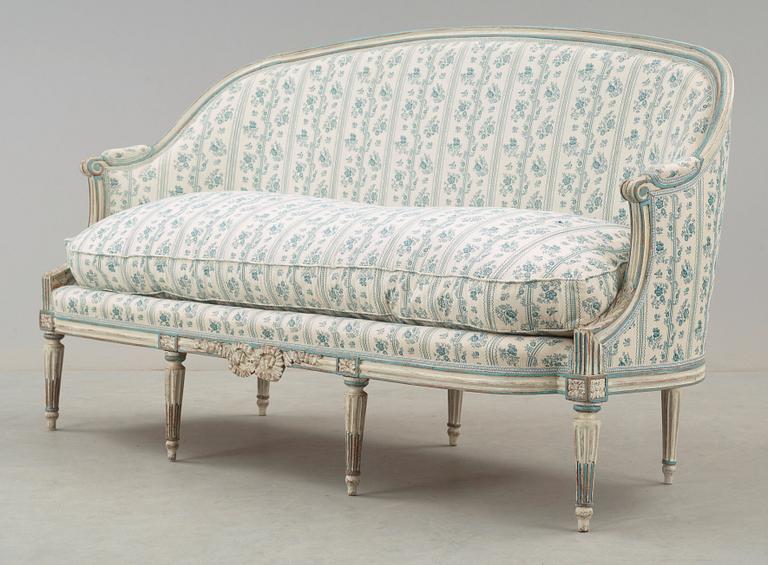 SOFFA, SAMT KARMSTOLAR, ett par. Louis XVI-stil, 1800-tal.