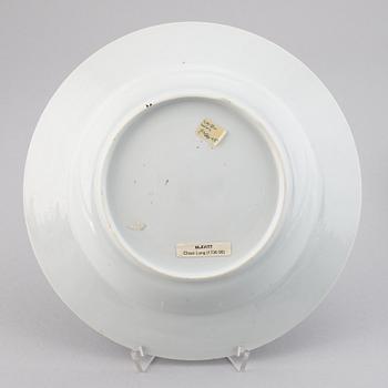Tallrikar, 6 st, porslin, Qianlong (1736-1795).