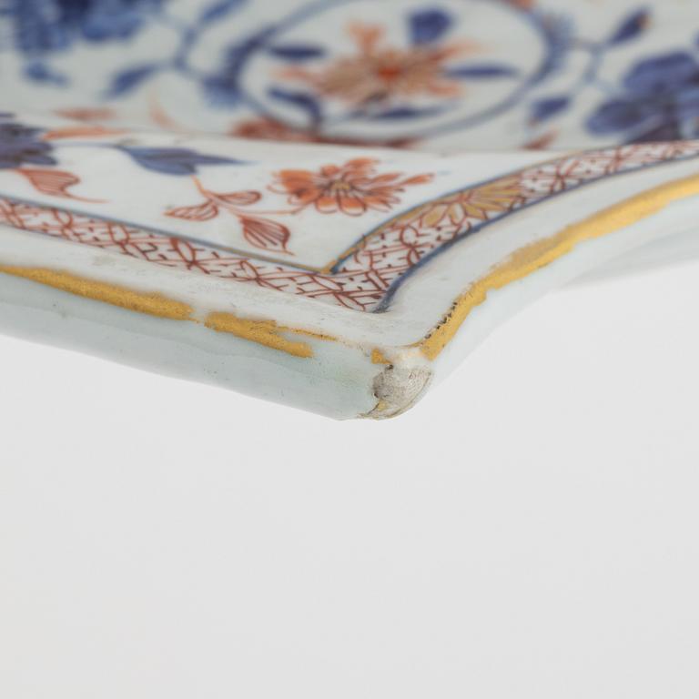 Smörsnäcka, porslin, Imari, Kina, 1700-tal.