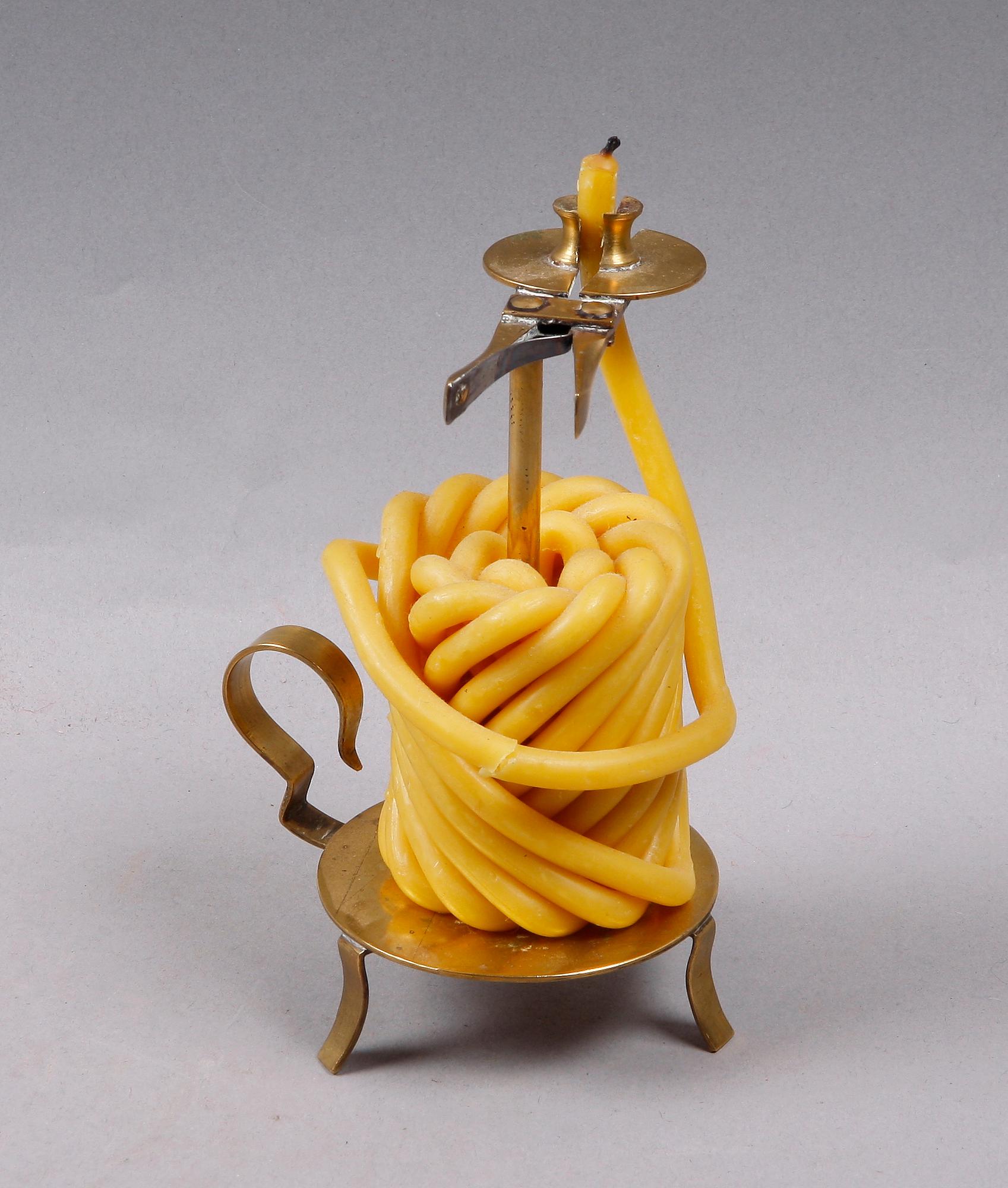 VAXSTAPELSTÄLL, mässing, 1800/1900-tal.