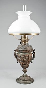 FOTOGENLAMPA, nyrenässans, 1800-talets slut.