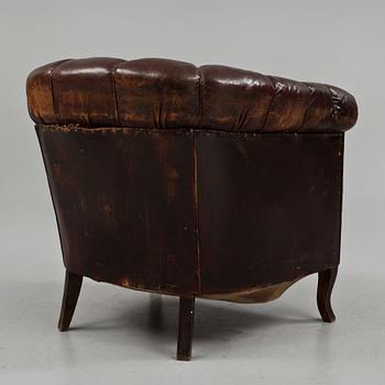 CLUBFÅTÖLJ, 1900-talets första hälft.