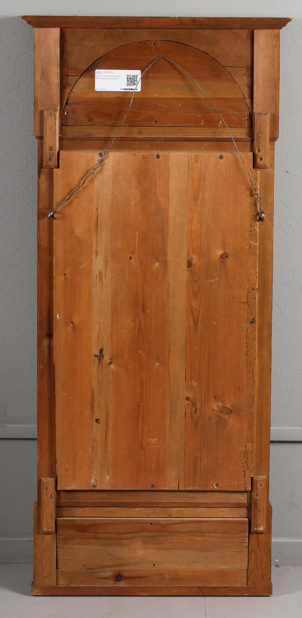 SPEGEL, gustaviansk stil, 1900-talets första hälft.
