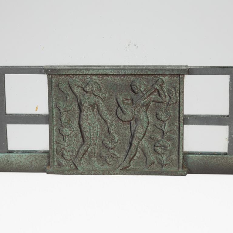 A mirror, first half of the 20th Century.