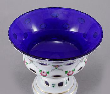 SKÅL PÅ FOT, glas, 1900-tal.