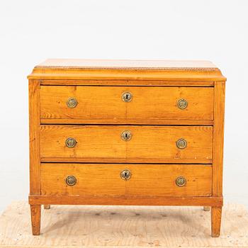 A mid 1800s pine dresser.