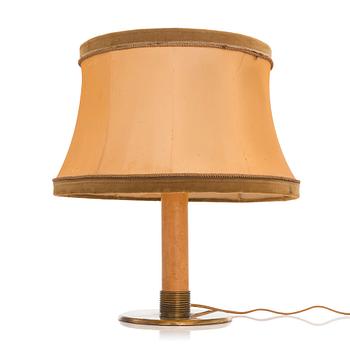 Paavo Tynell, a 1940s '5069' table lamp for Taito.